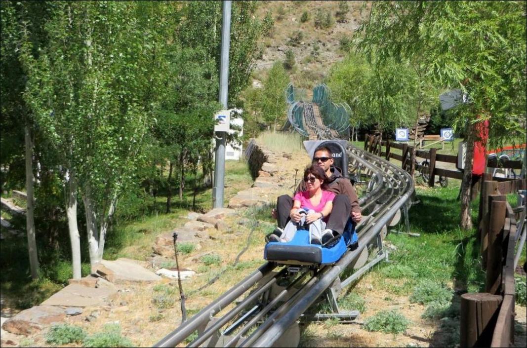 Ski Plaza Sierra Nevada & Zona Baja Serra Nevada Exterior foto